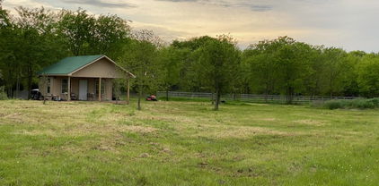 37444 State Highway 64, Wills Point