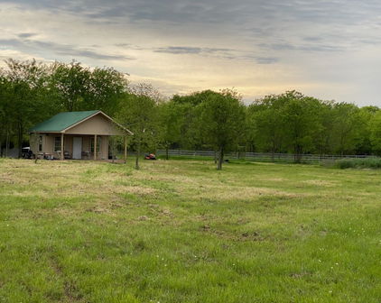 37444 State Highway 64, Wills Point