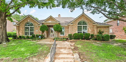 904 Blue Jay Ln, Coppell