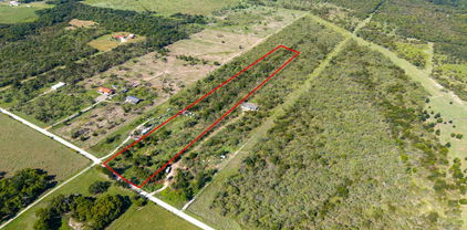 9826 County Road 146, Kemp