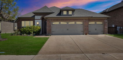 1102 Brigham Dr, Forney