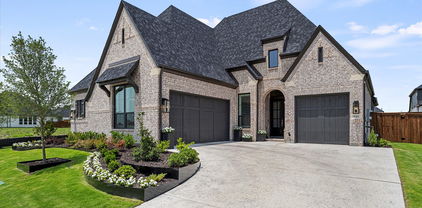 910 Montrose, Rockwall