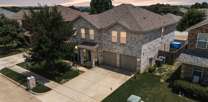 929 Bloomfield Dr, Grand Prairie