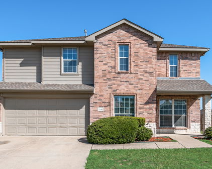 1541 Fairfield Dr, Forney