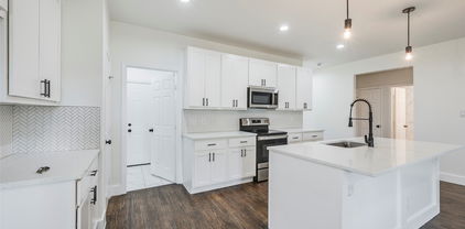 624 Ideal Cir, Quinlan