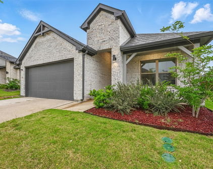 114 Huckleberry Rd, Forney