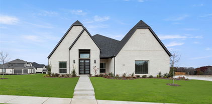 1123 E Hidden Lakes Dr, Desoto