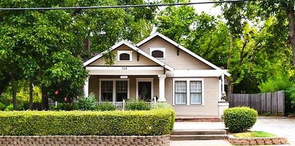 708 N Rockwall Ave, Terrell