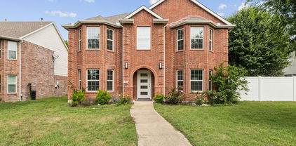 746 Cedarwood Dr, Cedar Hill