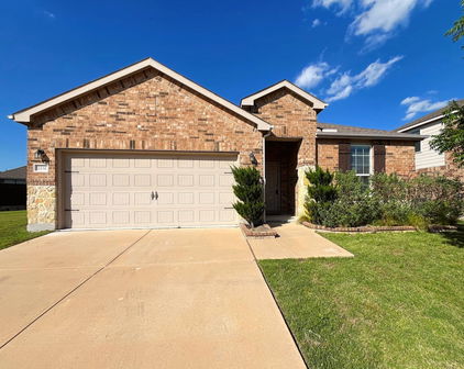 2232 Heaton St, Forney
