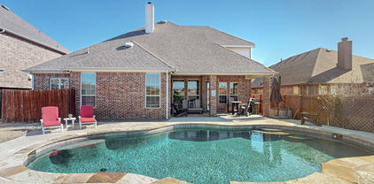 1240 Wedgewood Dr, Forney