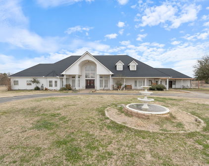 552 Vz County Road 2142, Wills Point