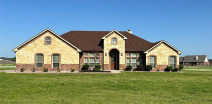 8172 N State Highway 34, Oak Ridge