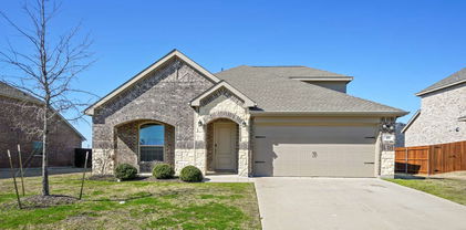 120 Big Bend Dr, Forney