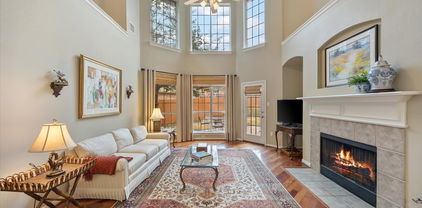 619 Loch View Ct, Rockwall