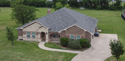 1614 Pebble Beach Ln, Cedar Hill