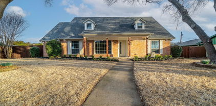 923 Green Rock Dr, Duncanville