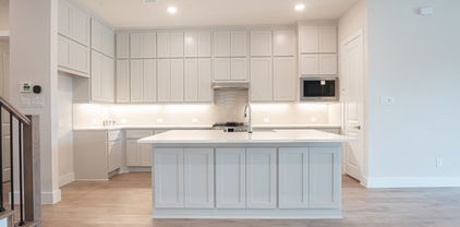1824 Wittington, Farmers Branch