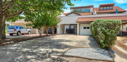 3019 Lakeside Dr, Rockwall