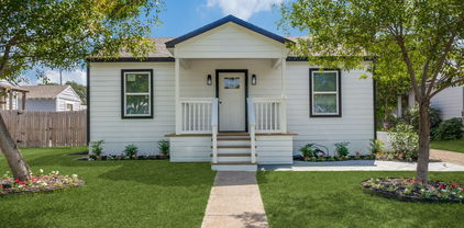 1614 Engle Ave, Dallas