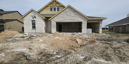 105 Pilot Dr, Caddo Mills