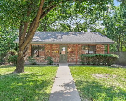 225 S Wills St, Wills Point