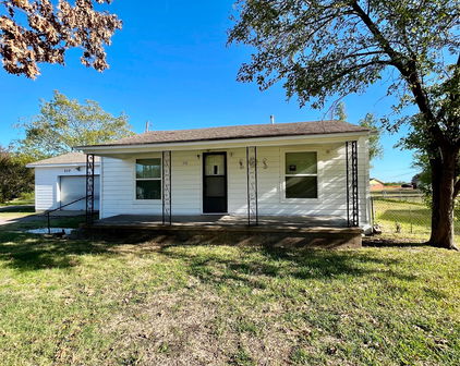 110 N Hwy 34th St, Kaufman
