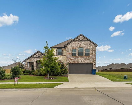 421 Trailhouse Ln, Forney