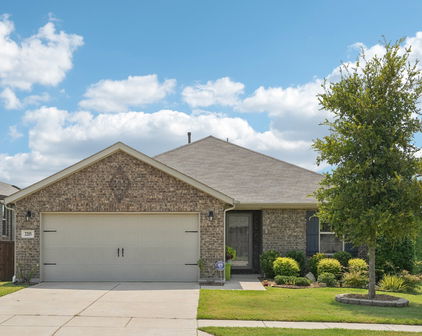 2205 Bellewood Ct, Crandall