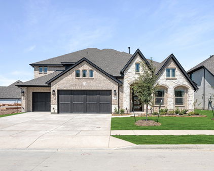 2413 Cornwall Ln, Forney