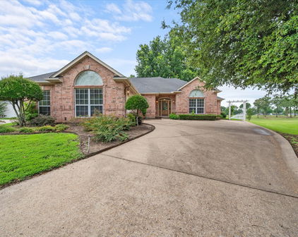 13048 Fairway Dr, Kemp