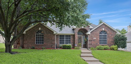 495 Bending Oaks Trl, Rockwall