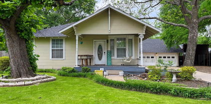 107 N Main St, Crandall