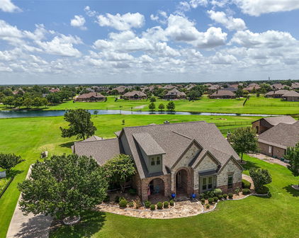 10204 County Road 213, Talty
