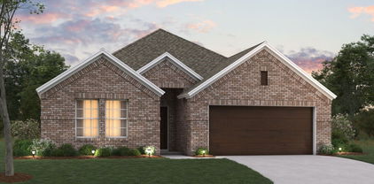 1716 Calanques St, Royse City