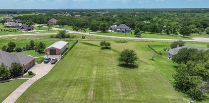 1321 Shadow Lakes Dr, Wills Point