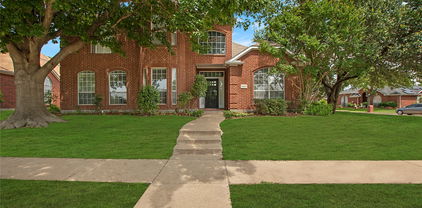 1414 Bonnie View Dr, Garland