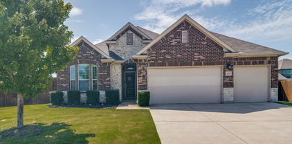 103 Garner Ct, Forney