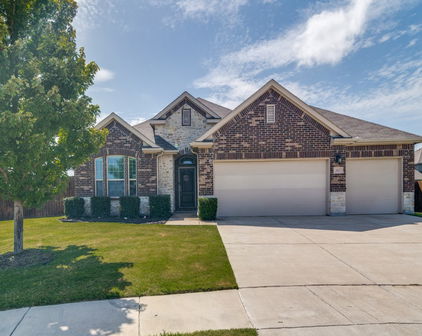 103 Garner Ct, Forney