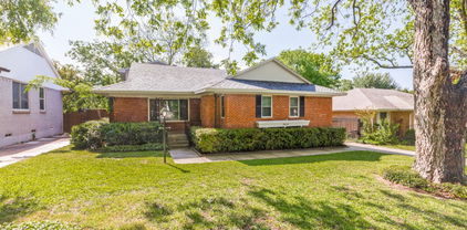 9016 Westbriar Dr, Dallas