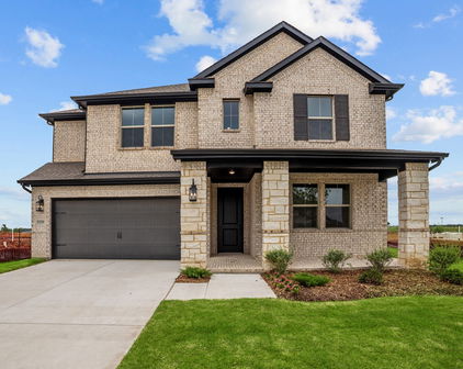 1226 Watercrest St, Forney