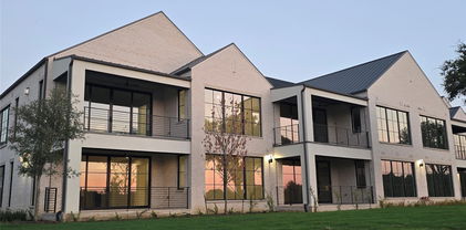 350 O Connor Ridge Blvd Unit 12, Irving