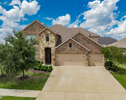 3030 Maverick Dr, Heath
