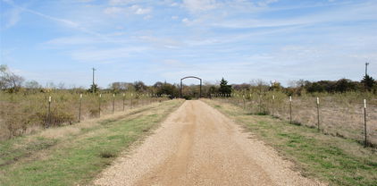 10151 County Road 305, Terrell