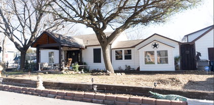 302 W 6th St, Lancaster
