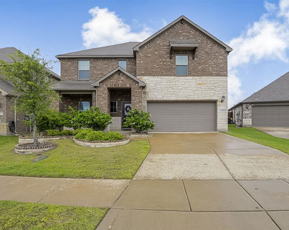 2115 Clarion Dr, Forney