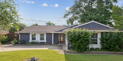 15741 Mapleview Cir, Dallas