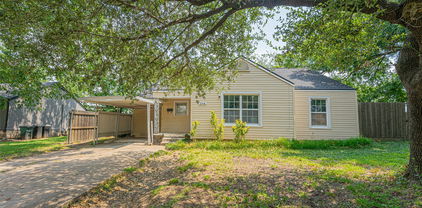 208 S Carmack St, Mesquite
