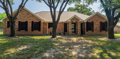 17473 Country Club Dr, Kemp