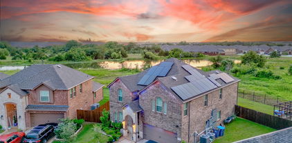 1083 Sublime Dr, Forney